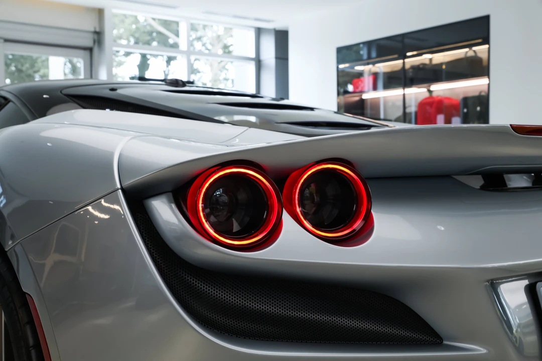 2021 Ferrari F8 Tributo - Image 20 of 31