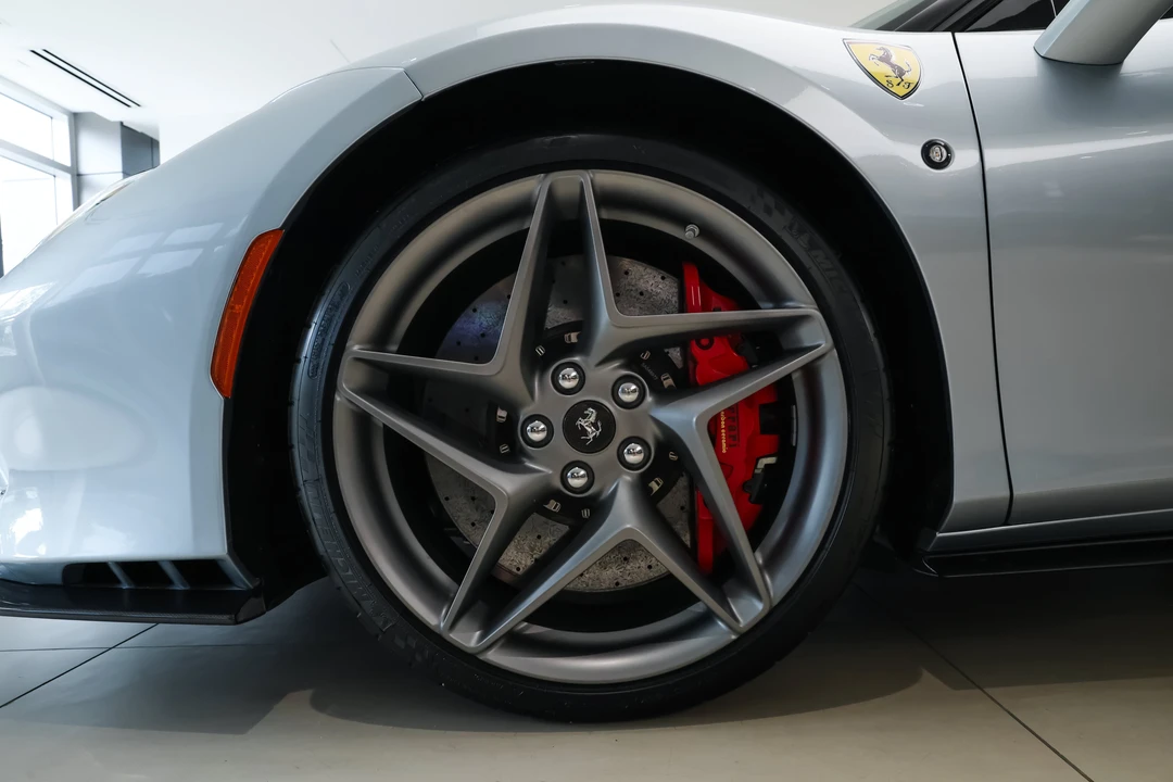 2021 Ferrari F8 Tributo - Image 14 of 31