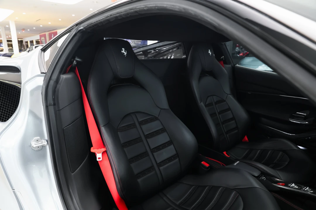 2021 Ferrari F8 Tributo - Image 25 of 31