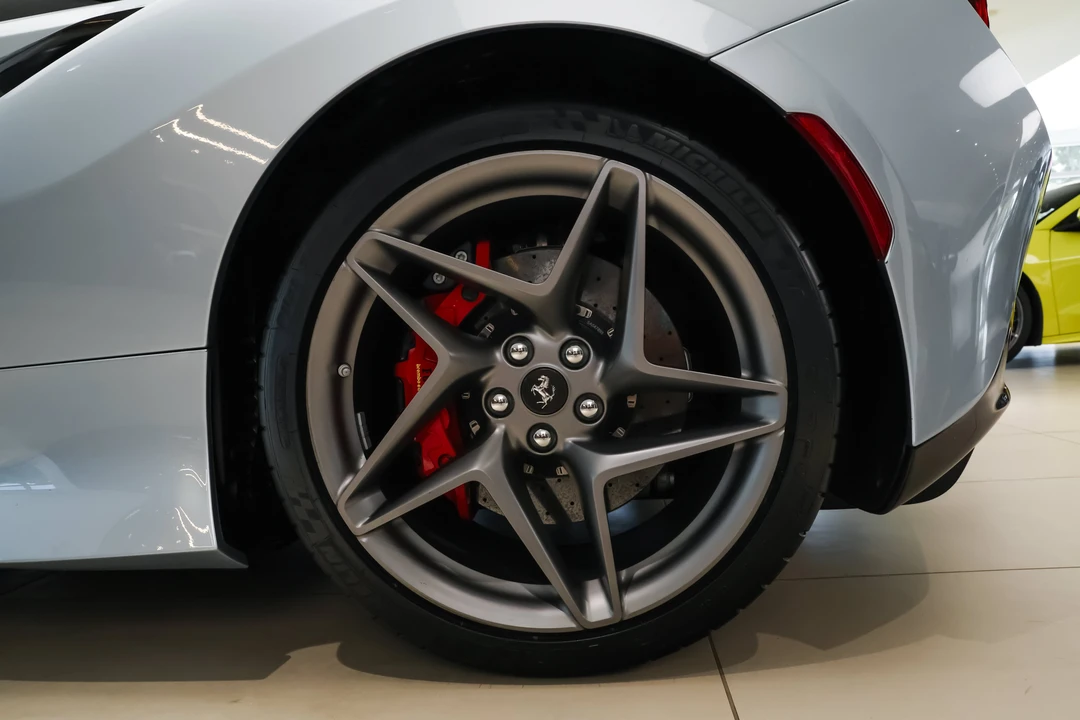 2021 Ferrari F8 Tributo - Image 18 of 31