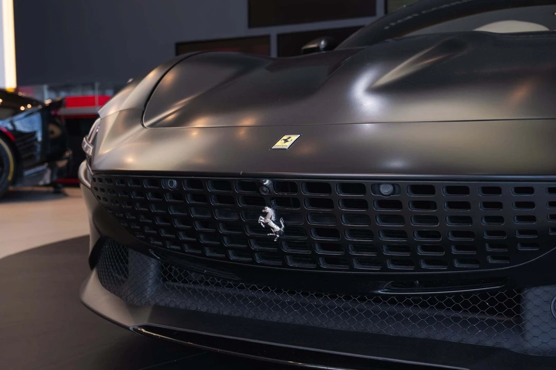 2021 Ferrari Roma - Image 13 of 31