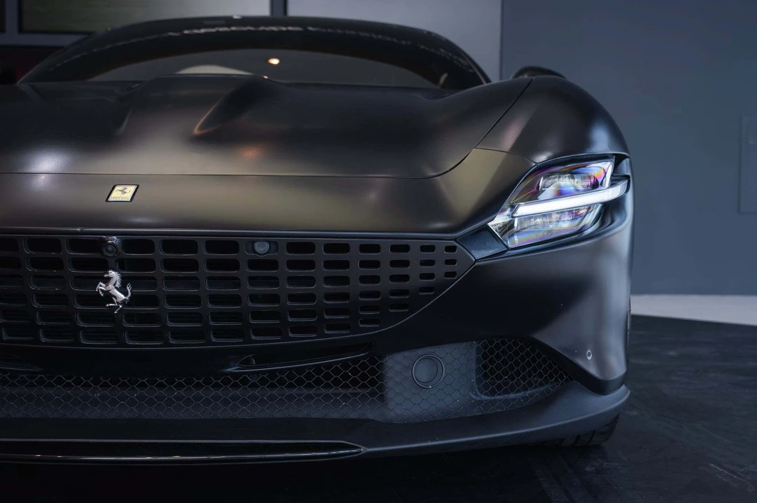 2021 Ferrari Roma - Image 15 of 31