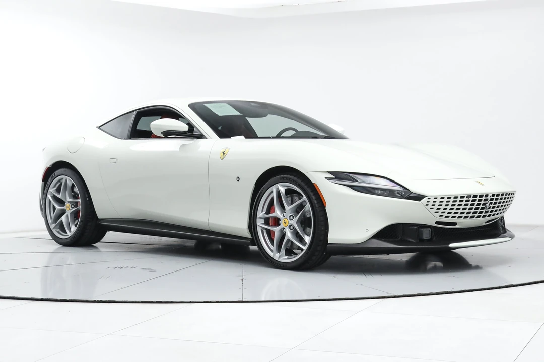 2021 Ferrari Roma - Image 11 of 31
