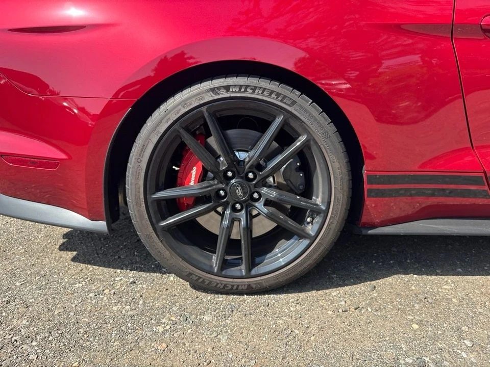 2021 Ford Mustang - Image 18 of 20