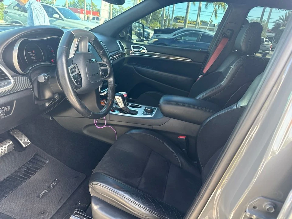 2021 Jeep WK2 Grand Cherokee SRT - Image 4 of 10