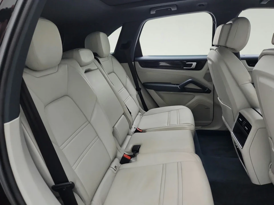 2021 Porsche 9Y0/9Y3 Cayenne - Image 29 of 30