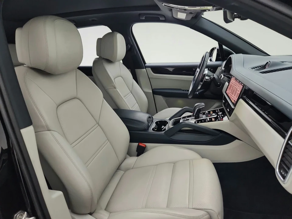 2021 Porsche 9Y0/9Y3 Cayenne - Image 28 of 30
