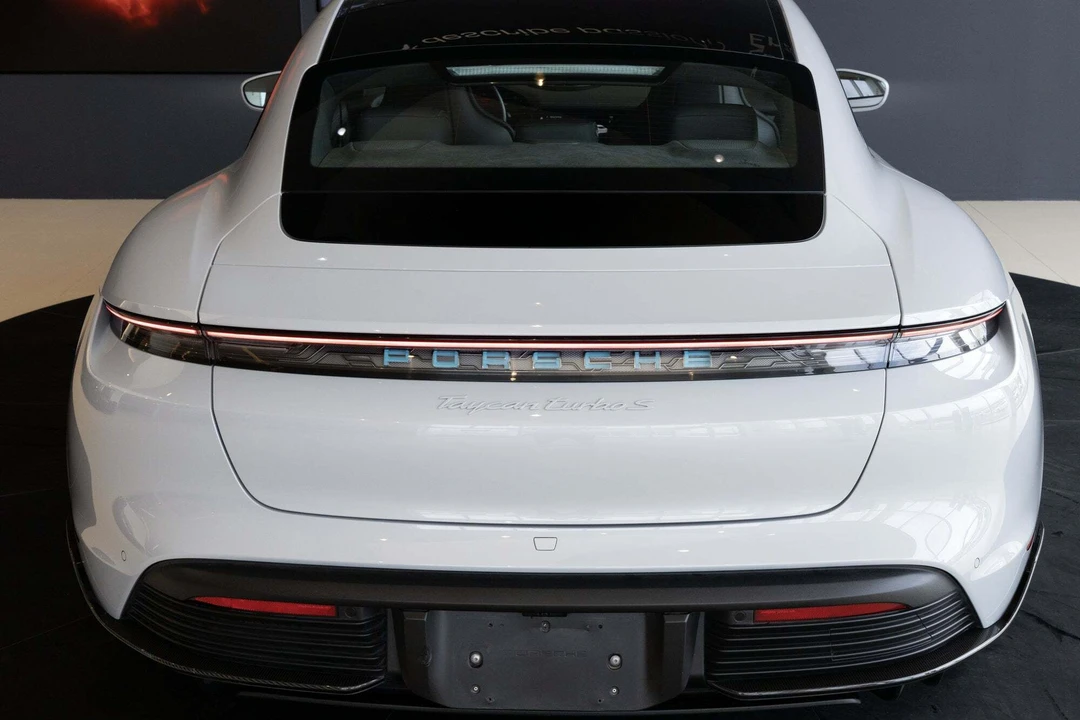 2021 Porsche Taycan Turbo S - Image 6 of 31