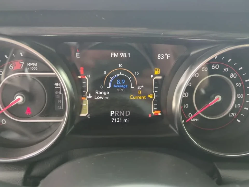 2021 Jeep JL Wrangler - Image 15 of 21