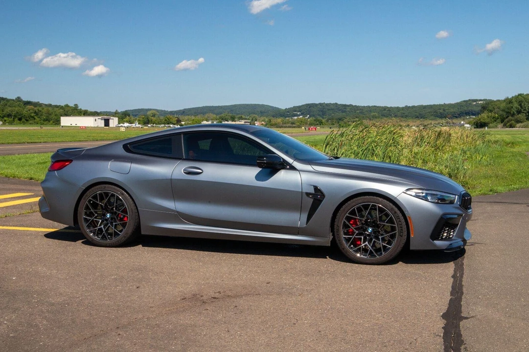 2022 BMW M8 - Image 11 of 14