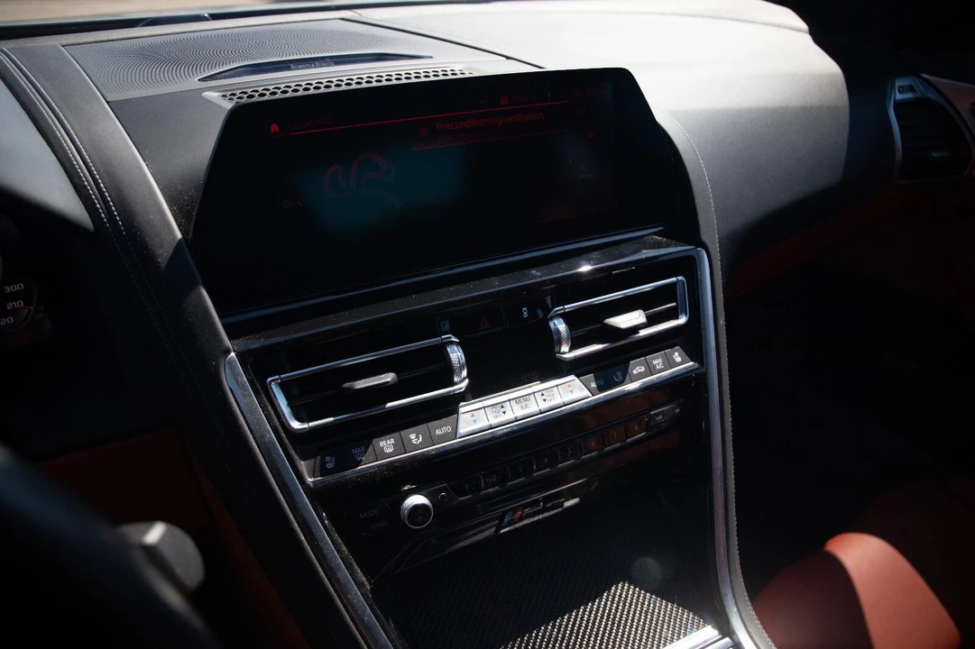 2022 BMW M8 - Image 9 of 14