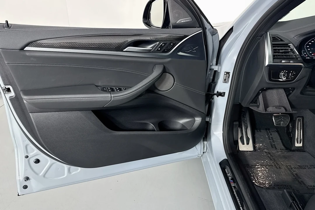 2022 BMW X4 M - Image 20 of 31