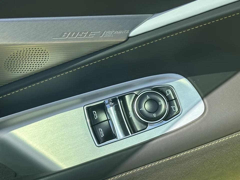 2022 Chevrolet Corvette C8 - Image 15 of 31