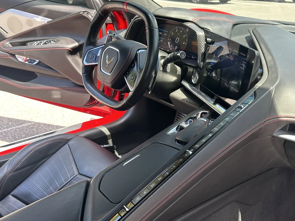 2022 Chevrolet Corvette C8 - Image 18 of 31