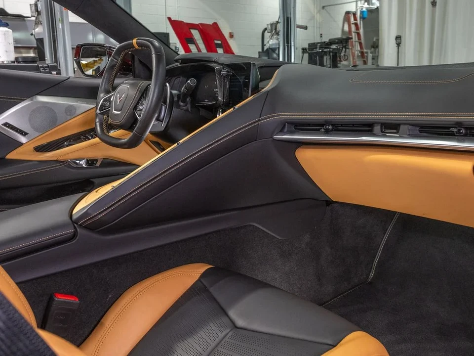 2022 Chevrolet Corvette C8 - Image 19 of 31