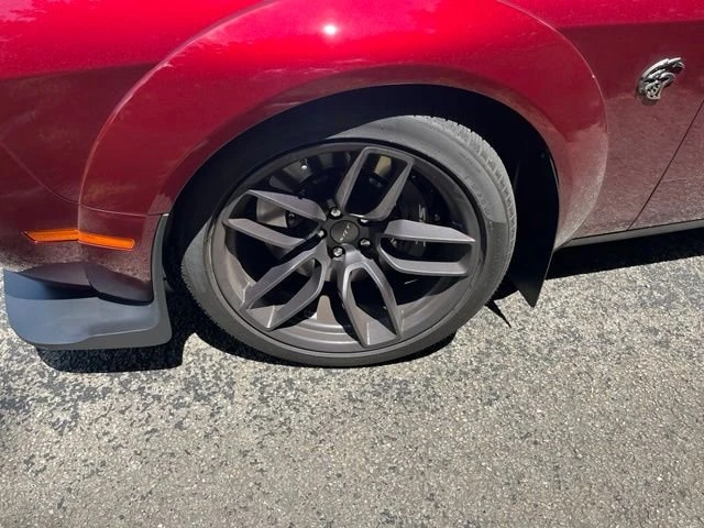 2022 Dodge Challenger SRT Hellcat 3rd Gen - Image 9 of 17