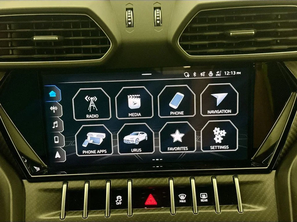 2022 Lamborghini Urus - Image 15 of 31