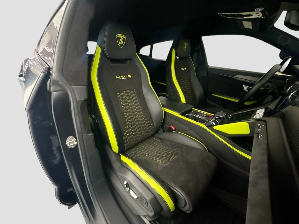 2022 Lamborghini Urus - Image 31 of 31