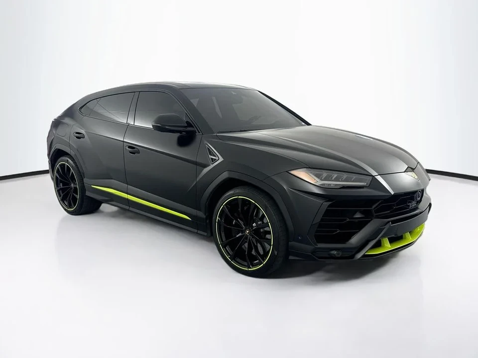 2022 Lamborghini Urus - Image 3 of 31