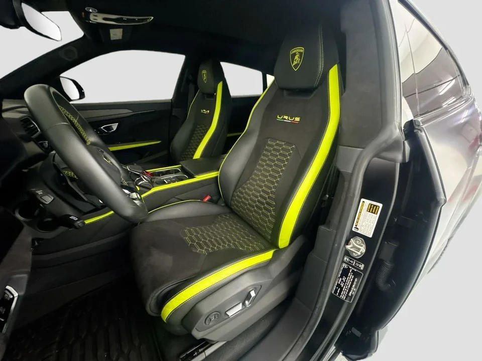 2022 Lamborghini Urus - Image 22 of 31