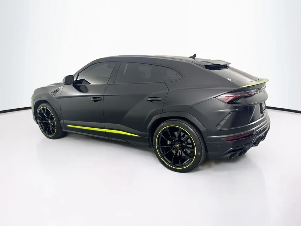 2022 Lamborghini Urus - Image 7 of 31