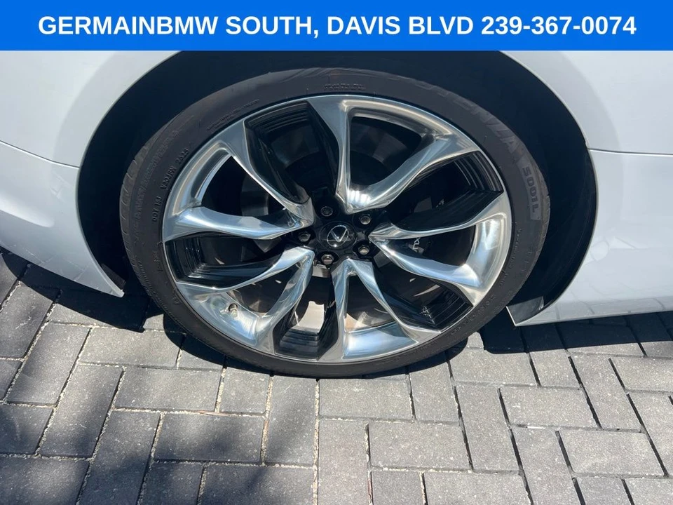 2022 Lexus LC - Image 11 of 24