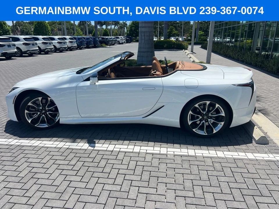 2022 Lexus LC - Image 22 of 24