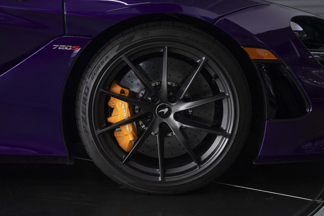 2022 McLaren 720S Spider - Image 29 of 31