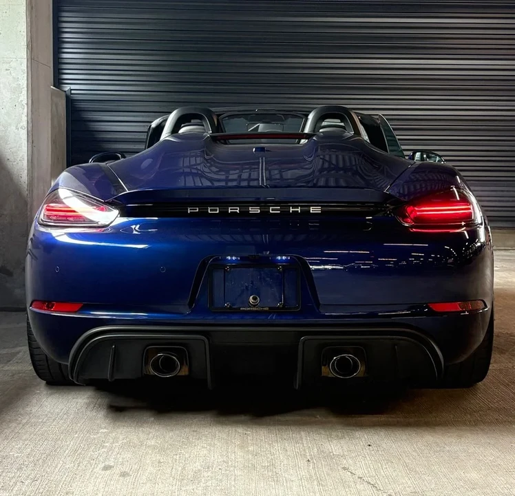 2022 Porsche - Image 9 of 31