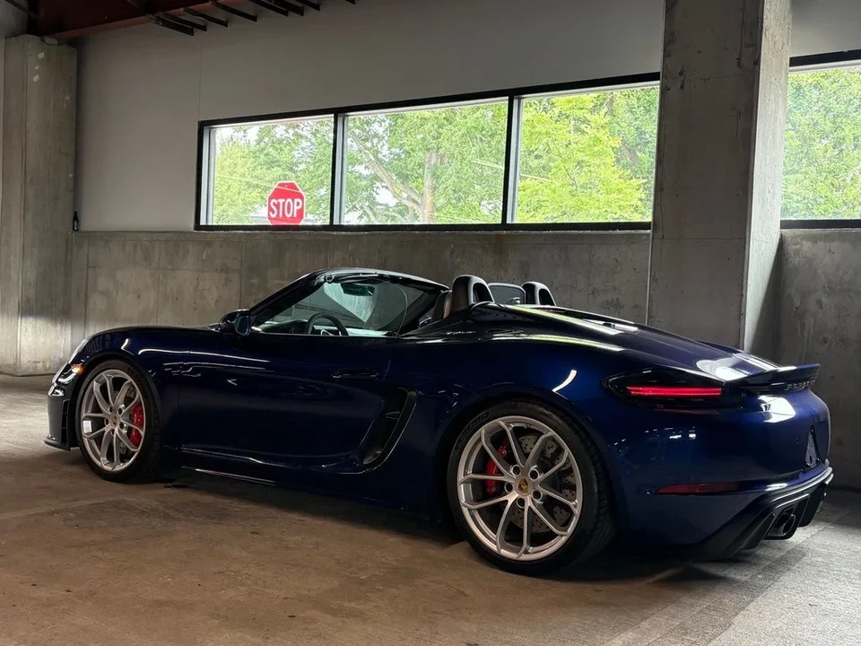 2022 Porsche - Image 4 of 31