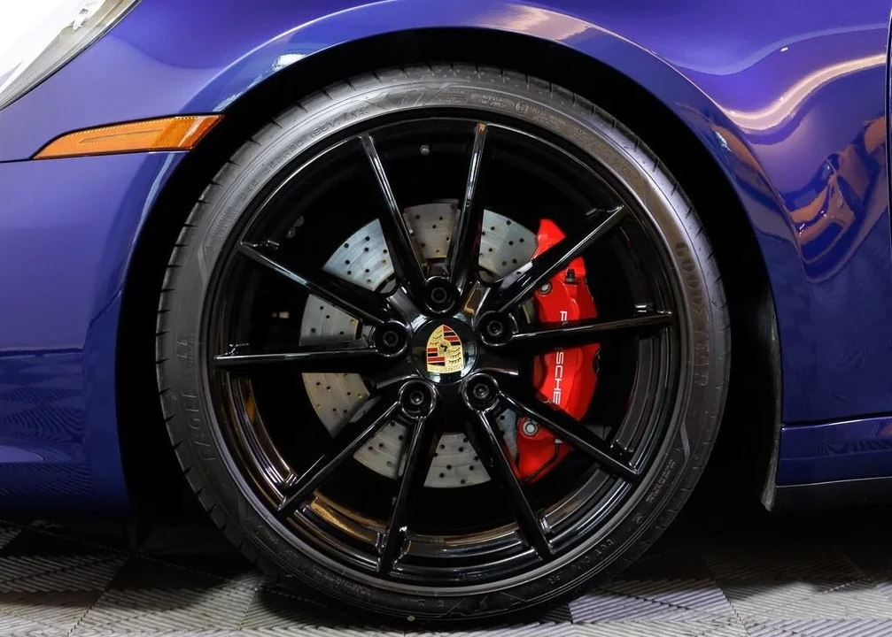 2022 Porsche 992 Carrera - Image 5 of 31
