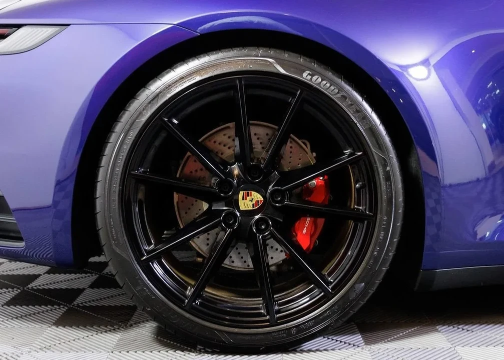 2022 Porsche 992 Carrera - Image 7 of 31