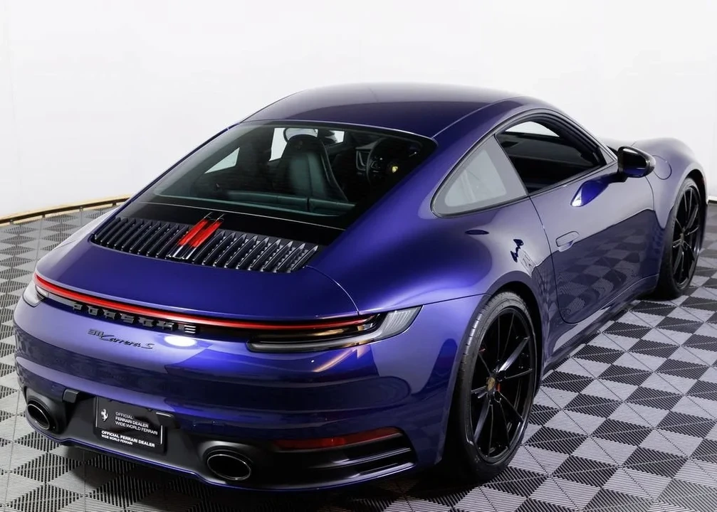 2022 Porsche 992 Carrera - Image 11 of 31