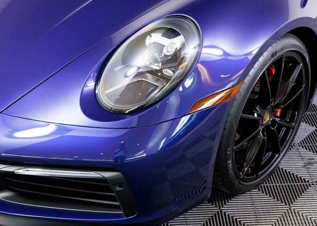 2022 Porsche 992 Carrera - Image 19 of 31