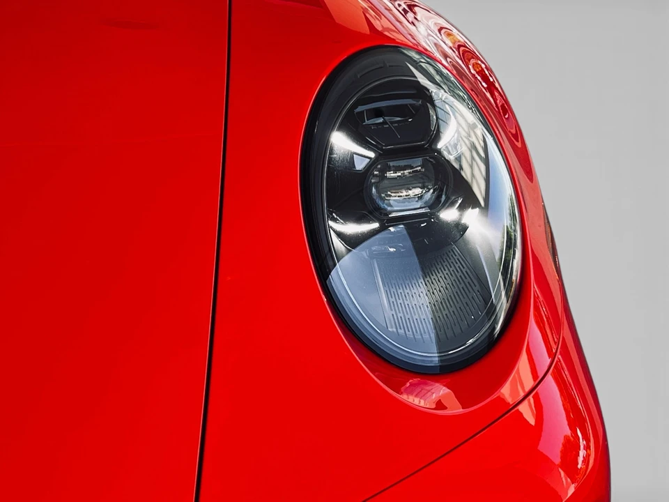 2022 Porsche 992 Carrera 4S - Image 6 of 31