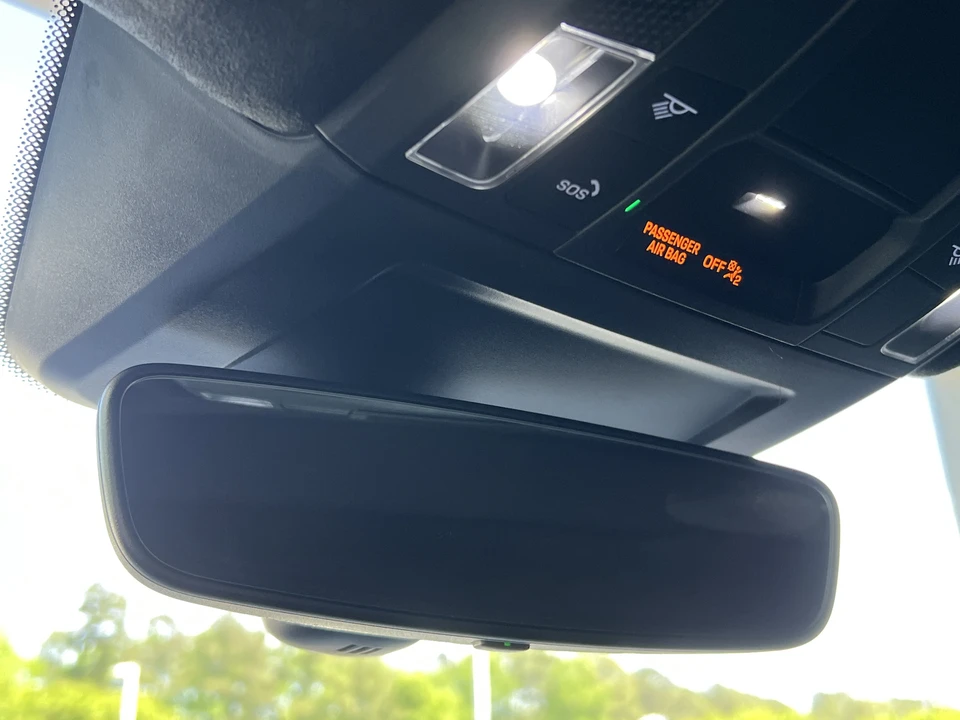 2022 Porsche 992 Carrera 4S - Image 27 of 31