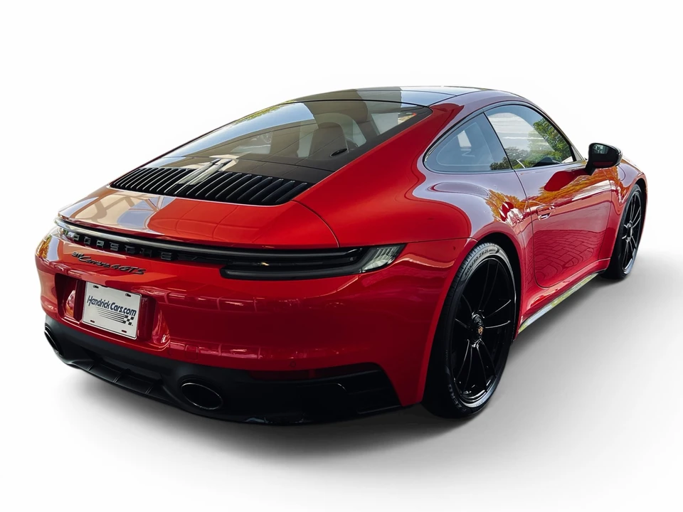 2022 Porsche 992 Carrera 4S - Image 11 of 31