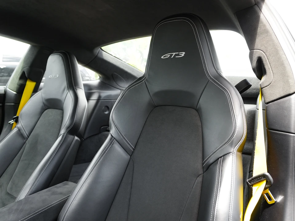 2022 Porsche 992 GT3 - Image 19 of 31
