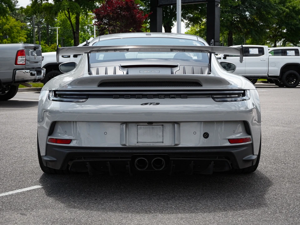 2022 Porsche 992 GT3 - Image 9 of 31