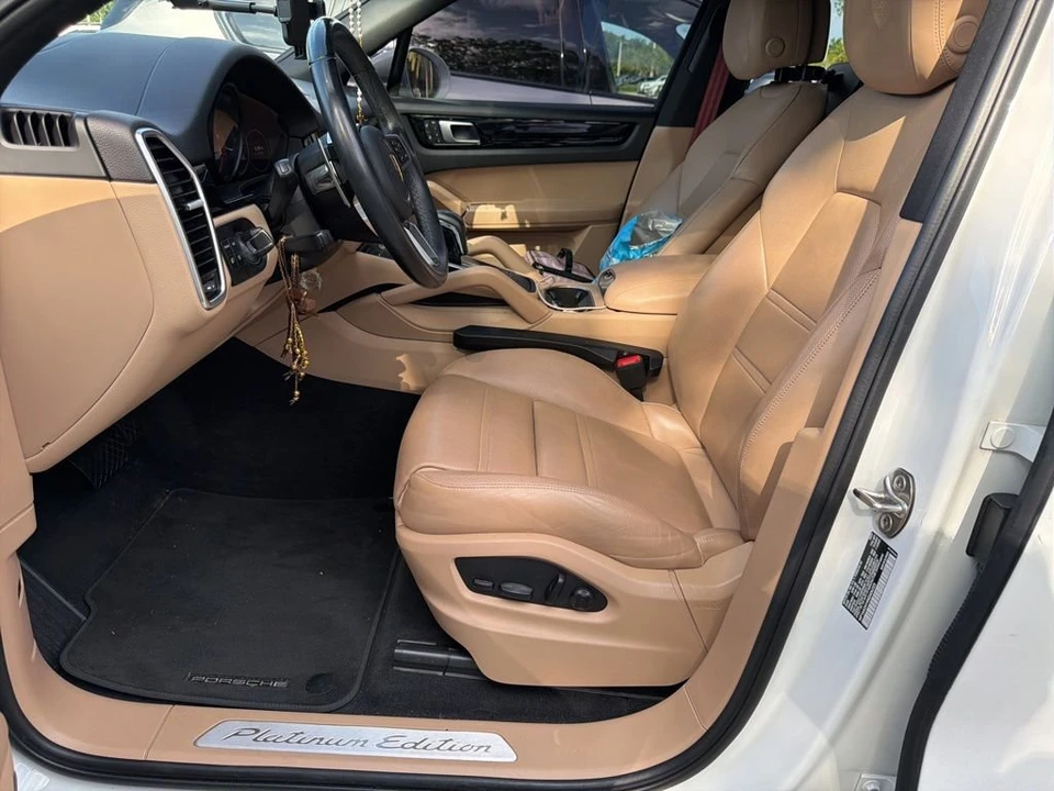 2022 Porsche 9Y0/9Y3 Cayenne - Image 2 of 6