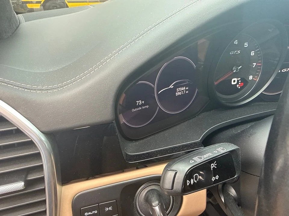 2022 Porsche 9Y0/9Y3 Cayenne Coupe - Image 13 of 22