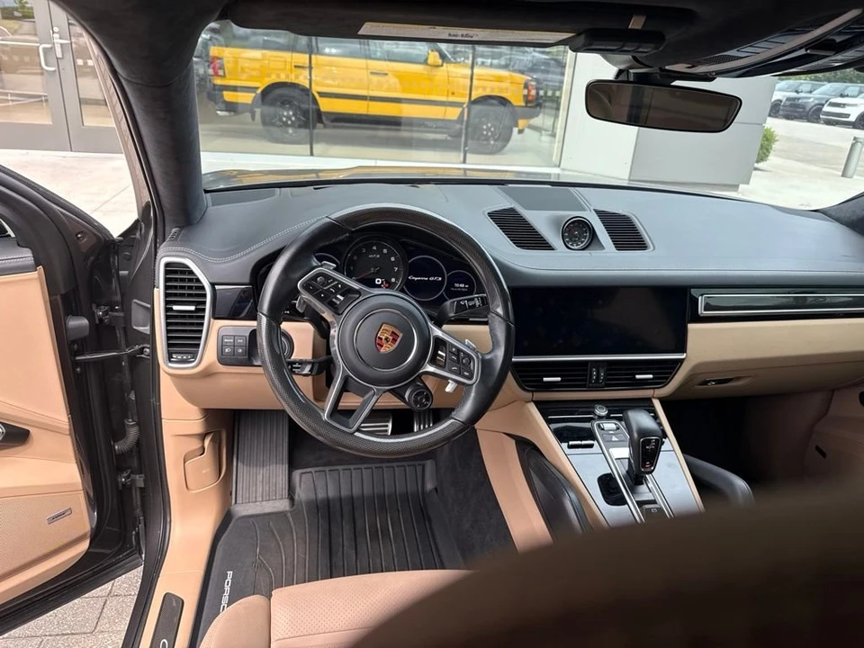 2022 Porsche 9Y0/9Y3 Cayenne Coupe - Image 14 of 22