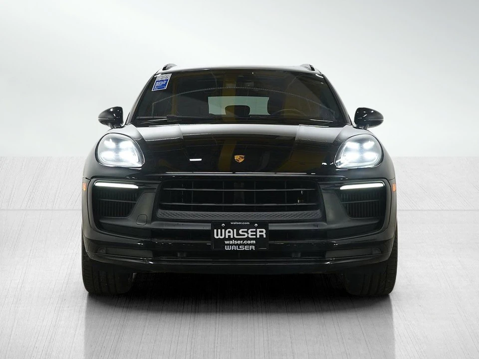 2022 Porsche Macan GTS - Image 8 of 31