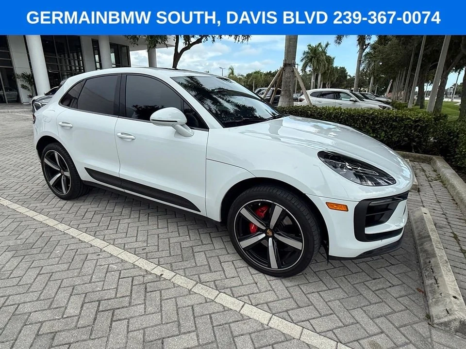 2022 Porsche Macan S - Image 11 of 26