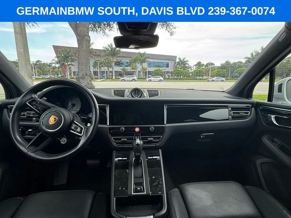 2022 Porsche Macan S - Image 20 of 26