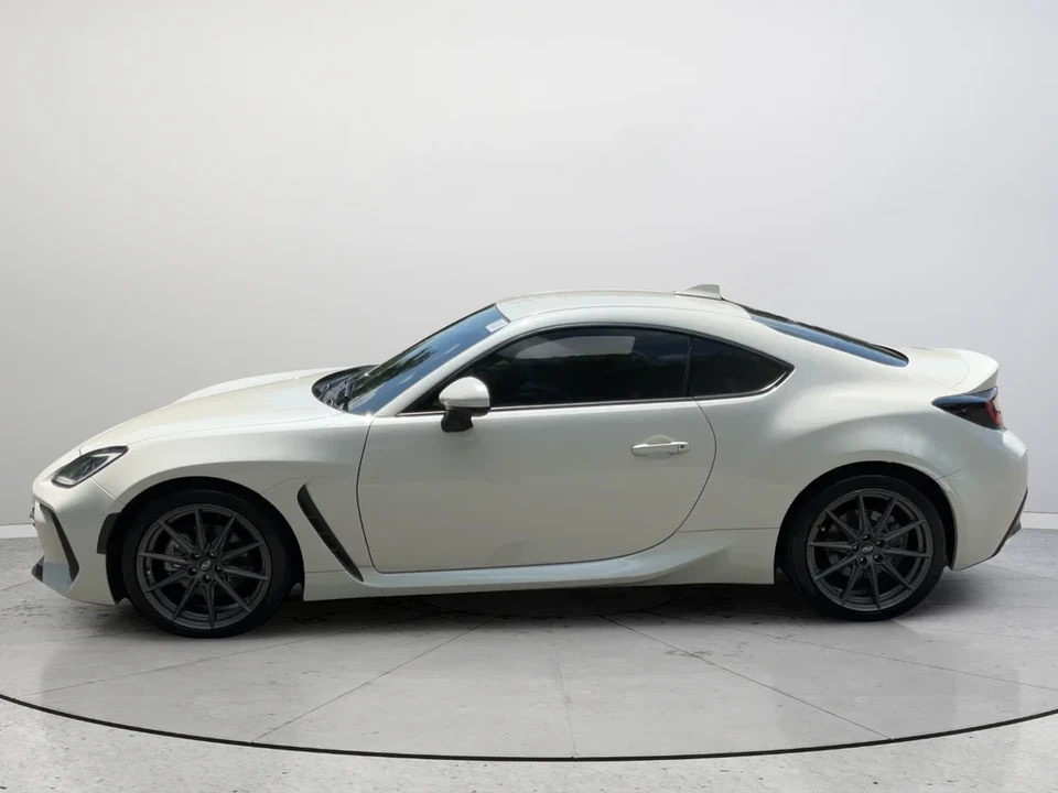 2022 Subaru BRZ 2nd Gen - Image 10 of 31