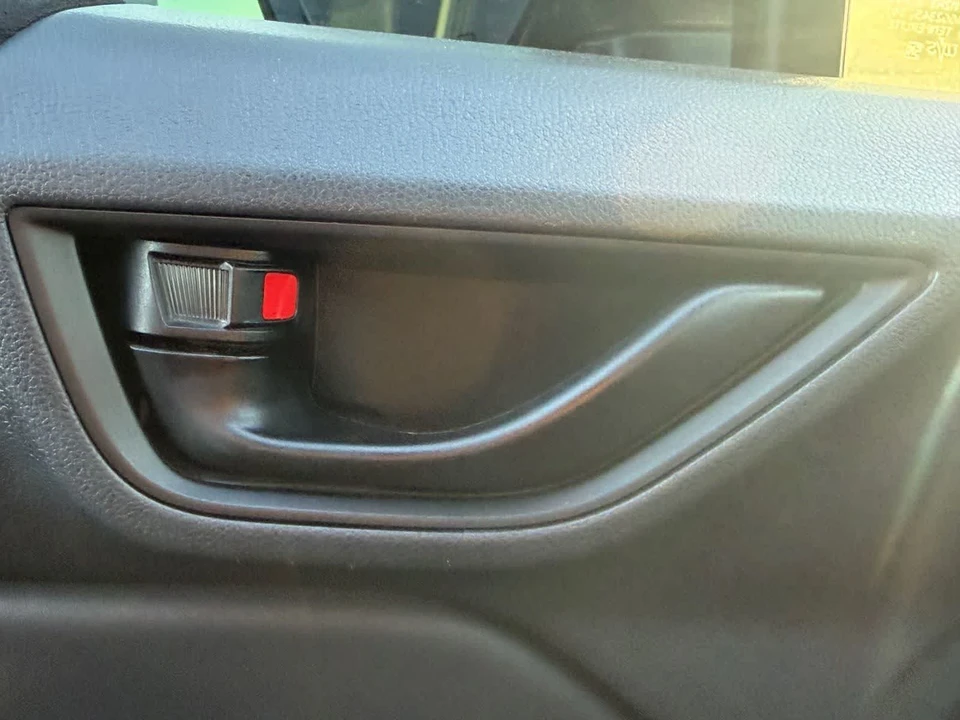 2022 Toyota GR86 2nd Gen - Image 8 of 31