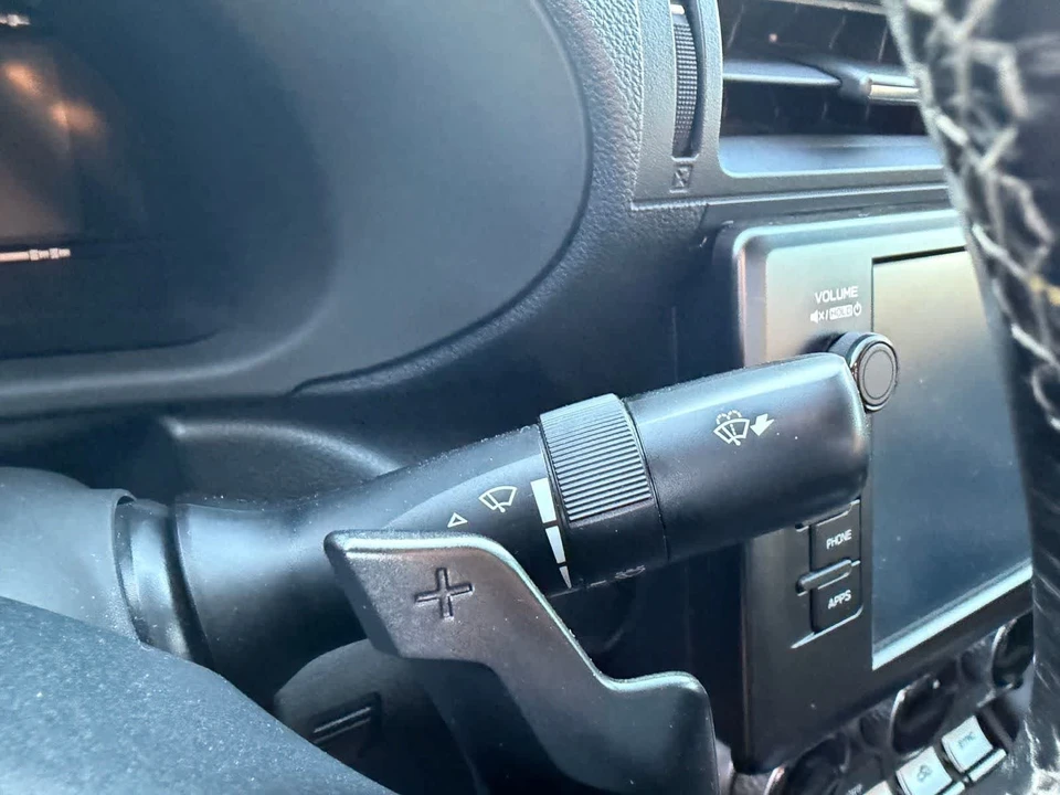 2022 Toyota GR86 2nd Gen - Image 14 of 31