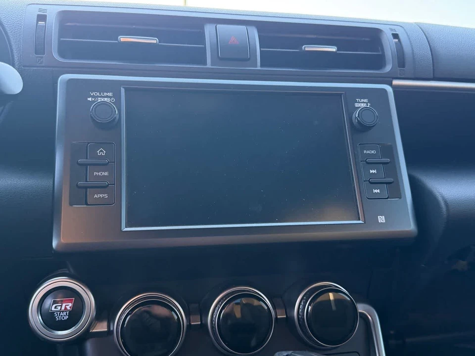 2022 Toyota GR86 2nd Gen - Image 15 of 31