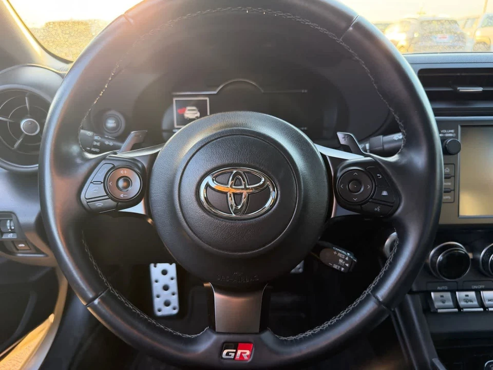 2022 Toyota GR86 2nd Gen - Image 10 of 31